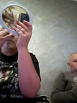 Greta Tamar online show from 11.14.25