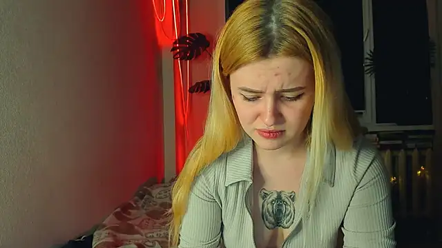 Alexa Pirs online show from 03.08.25