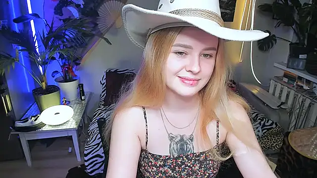 Alexa Pirs online show from 12.02.25