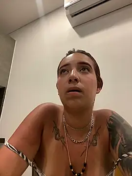 Scarlett-LS online show from 02.20.25