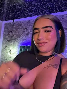 Snapshot of Scarlett-LS chatting on 02.14.26 Scarlett-LS online show from 02.14.26