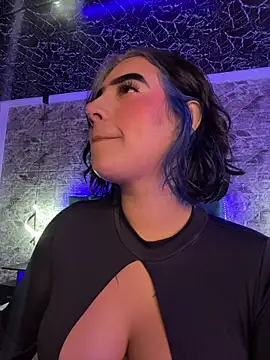 Snapshot of Scarlett-LS chatting on 02.23.26 Scarlett-LS online show from 02.23.26