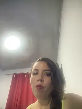 Snapshot of francy20 chatting on 10.30.25 francy20 online show from 10.30.25