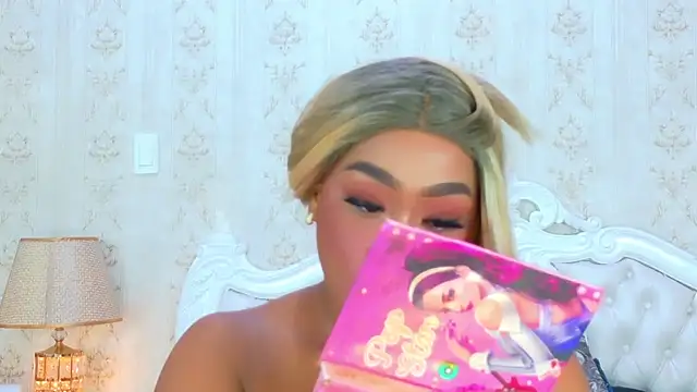 TianahGlow online show from 10.09.25