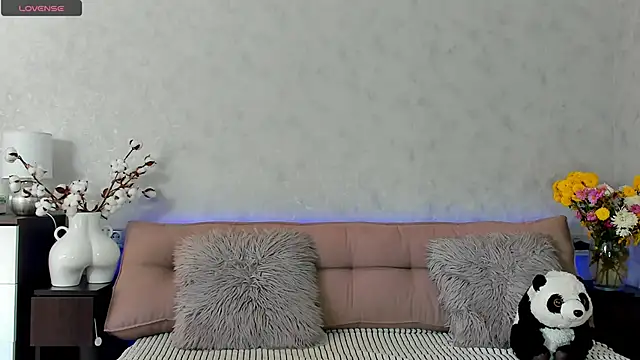 Tina Mart online show from 10.24.25