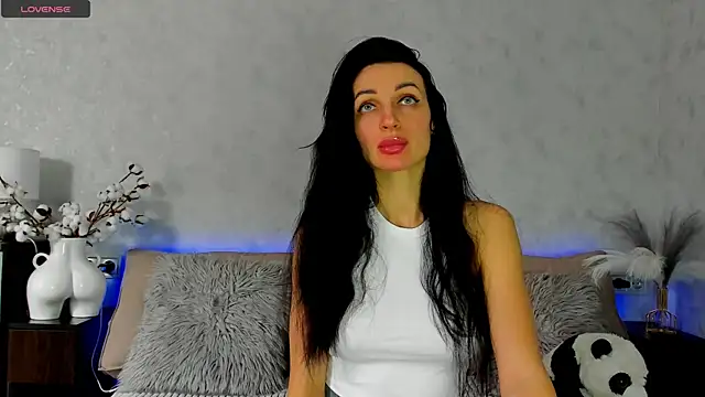 Snapshot of Tina_Mart chatting on 02.05.26 Tina Mart online show from 02.05.26