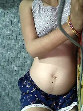 Snapshot of lovely----bhabhi chatting on 02.23.26 lovely----bhabhi online show from 02.23.26