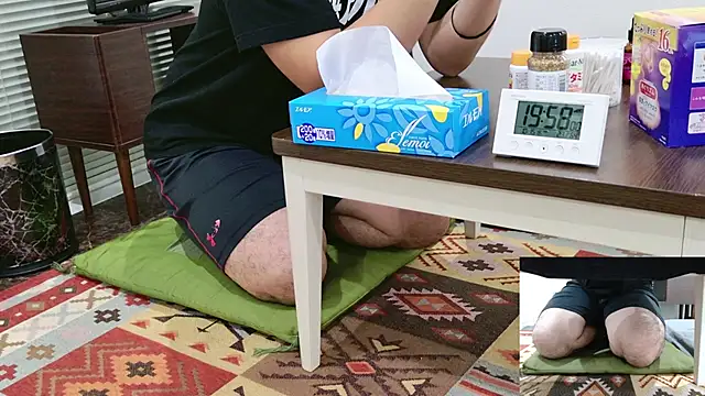 YARASERO-kun online show from 10.15.25