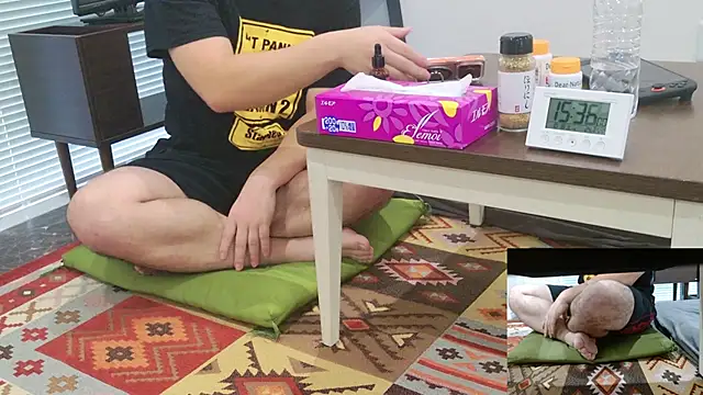 YARASERO-kun online show from 10.18.25