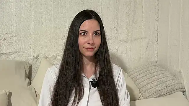 SandraSchon online show from 04.23.26