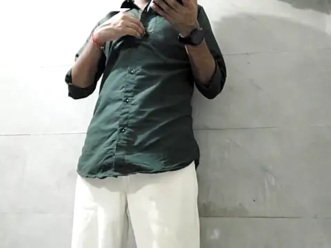 Snapshot of Lustyluckyy chatting on 09.08.25 Lustyluckyy online show from 09.08.25