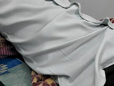 Snapshot of Lustyluckyy chatting on 10.15.25 Lustyluckyy online show from 10.15.25