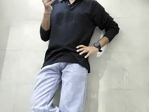 Snapshot of Lustyluckyy chatting on 11.01.25 Lustyluckyy online show from 11.01.25