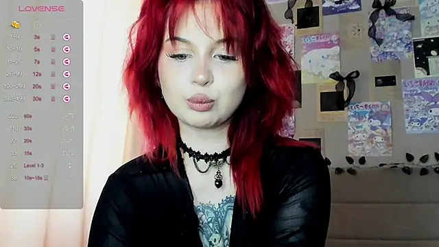 Snapshot of marynixoxo chatting on 04.09.26 marynixoxo online show from 04.09.26