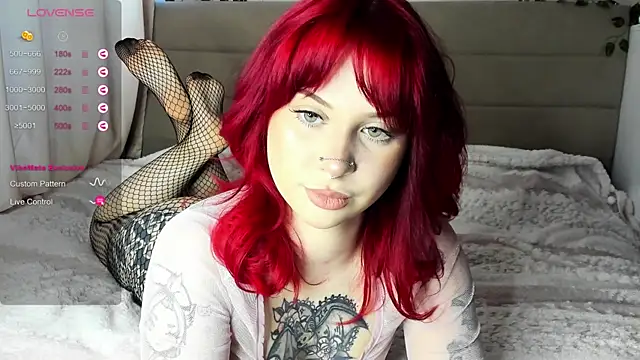 Snapshot of marynixoxo chatting on 04.30.26 marynixoxo online show from 04.30.26