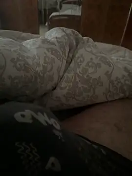 Snapshot of Sex-10-10 chatting on 02.19.25 Sex-10-10 online show from 02.19.25