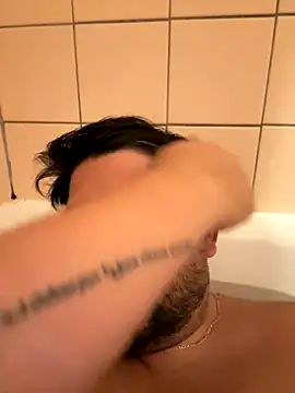 Snapshot of Sex-10-10 chatting on 10.18.25 Sex-10-10 online show from 10.18.25