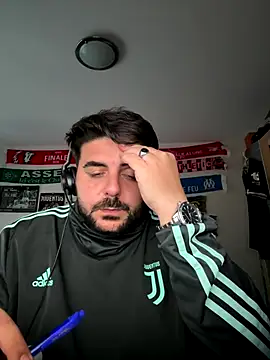 Snapshot of Sex-10-10 chatting on 10.27.25 Sex-10-10 online show from 10.27.25