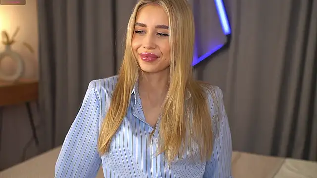  Spring Day  online show from 03.31.26