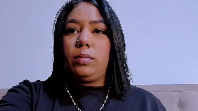 emma purple  online show from 03.21.25