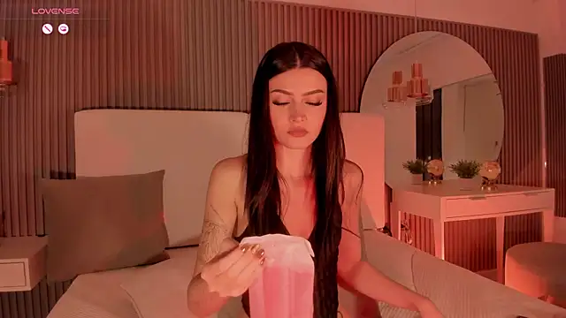 Giselle royy online show from 11.05.25