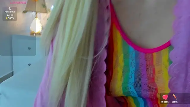 CandieGilson   online show from 03.10.25