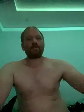 Snapshot of Krzysiekg123 chatting on 09.20.25 Krzysiekg123 online show from 09.20.25