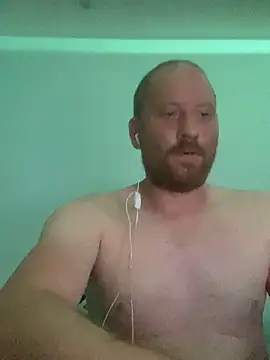 Snapshot of Krzysiekg123 chatting on 10.23.25 Krzysiekg123 online show from 10.23.25