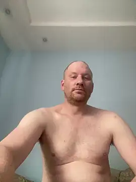 Snapshot of Krzysiekg123 chatting on 02.15.26 Krzysiekg123 online show from 02.15.26