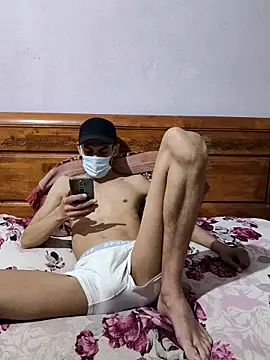 Snapshot of ahmedhbh chatting on 03.10.26 ahmedhbh online show from 03.10.26