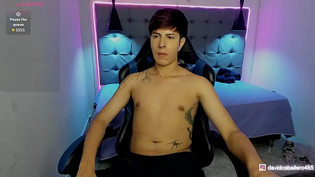 Estiv18  online show from 02.22.26