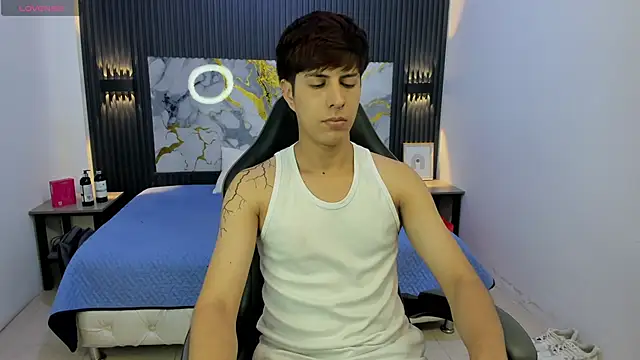 Estiv18  online show from 02.27.26