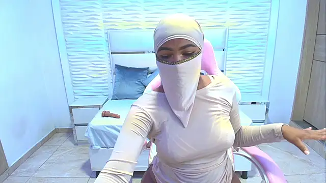 Zafira kazenn online show from 02.15.25