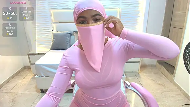 Zafira kazenn online show from 02.26.25