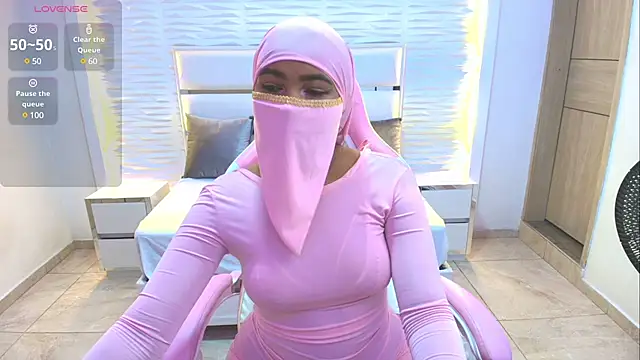 Zafira kazenn online show from 02.28.25
