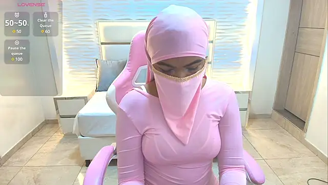 Zafira kazenn online show from 03.04.25