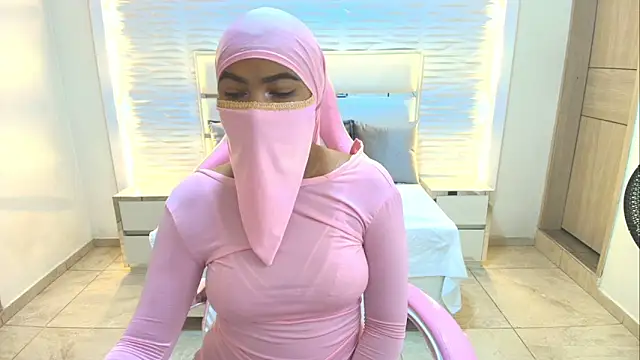 Zafira kazenn online show from 03.10.25