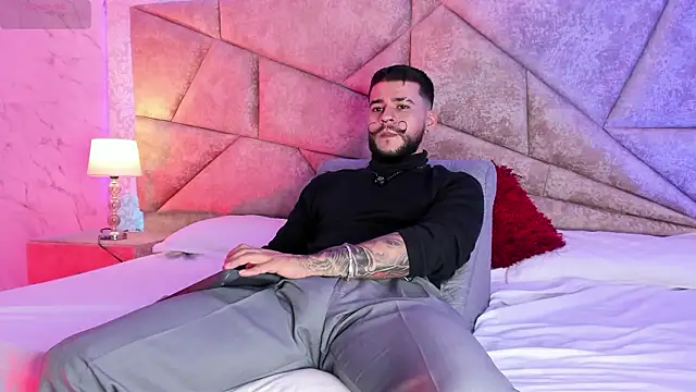 Snapshot of DickGriffith_ chatting on 02.22.26 DickGriffith online show from 02.22.26