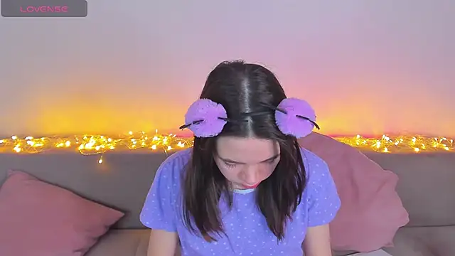 Chio Mio online show from 03.14.25