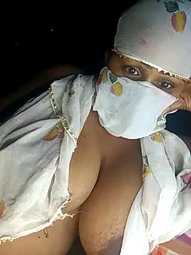 Snapshot of Sweet-jasmin chatting on 10.05.25 Sweet-jasmin online show from 10.05.25