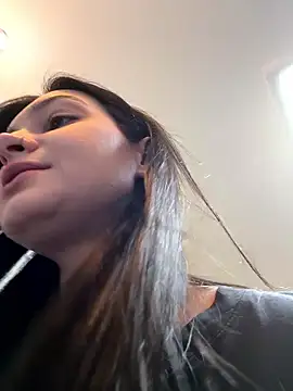 lunalovelee online show from 11.19.25