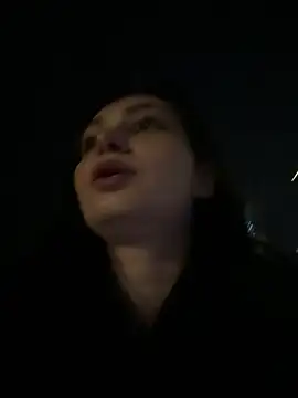 lunalovelee online show from 04.21.26