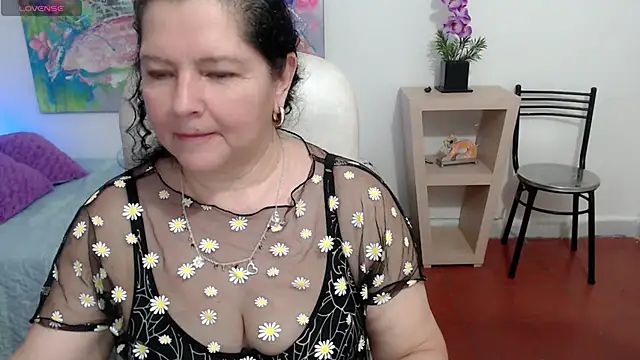 leonela 69 online show from 03.15.25