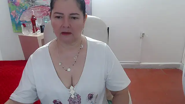 leonela 69 online show from 09.11.25