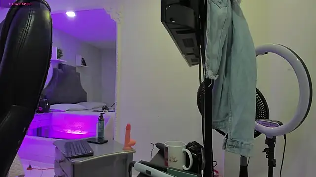 EmiliaRose  online show from 02.27.26