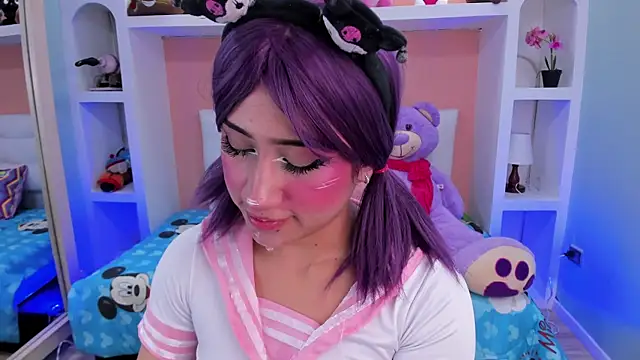 miss   megan online show from 10.15.25