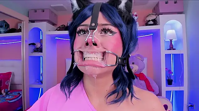 Snapshot of miss___megan chatting on 02.03.26 miss megan online show from 02.03.26