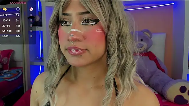 Snapshot of miss___megan chatting on 02.09.26 miss megan online show from 02.09.26