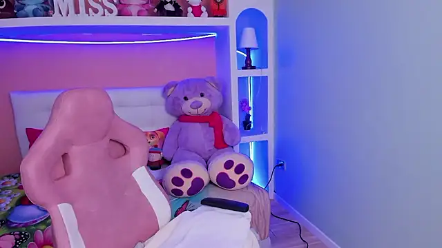 Snapshot of miss___megan chatting on 02.28.26 miss megan online show from 02.28.26