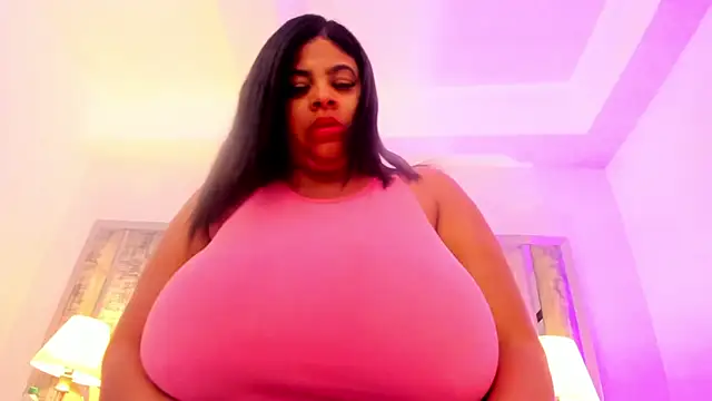 Snapshot of Ciara_Benet chatting on 05.30.26 Ciara Benet online show from 05.30.26